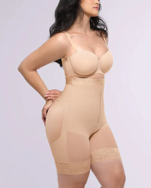 BOOT-YEAH™ AirSlim® High-Waisted Polka Dot Short