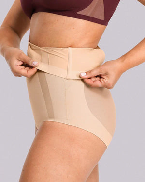 INNER ARMOR™ Contour Comfy High-Waisted Smoothing Brief