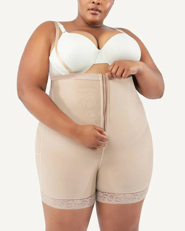 Short mi-cuisse gainant Bare Essentials™ AirSlim®