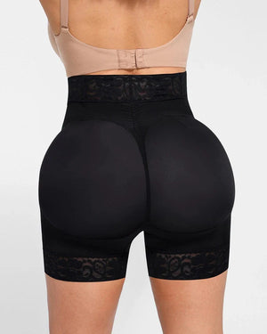 Short taille mi-haute en dentelle BOOT-YEAH™ AirSlim® qui remonte les fesses